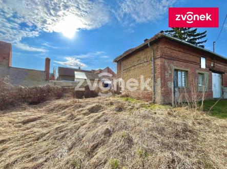 4 | Prodej - dům/vila, 351 m²