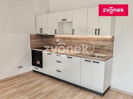 3 | Pronájem bytu, 1+kk, 36 m²