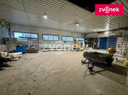 2 | Pronájem - komerční objekt, sklad, 220 m²