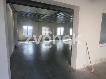 4 | Pronájem - komerční objekt, sklad, 257 m²