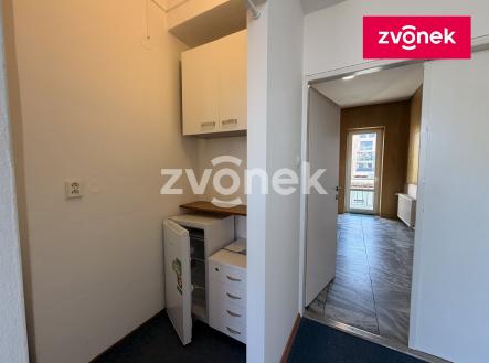 3 | Pronájem - kanceláře, 50 m²