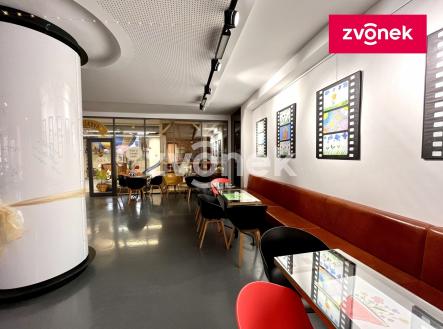 2 | Pronájem - restaurace, 318 m²