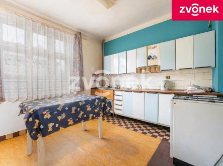 4 | Prodej - dům/vila, 137 m²