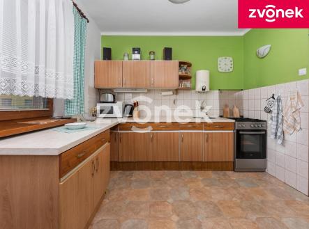 3 | Prodej - dům/vila, 170 m²