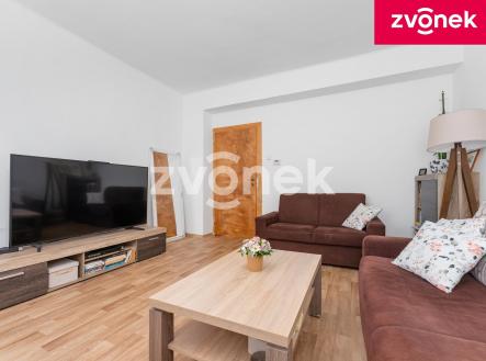 4 | Prodej - dům/vila, 214 m²