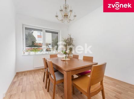 3 | Prodej - dům/vila, 214 m²