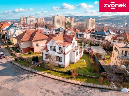 1 | Prodej - dům/vila, 214 m²