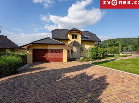 3 | Prodej - dům/vila, 540 m²