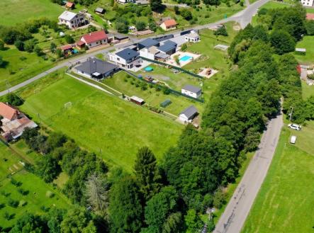 12 | Prodej - pozemek pro bydlení, 1 833 m²