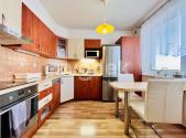 Pronájem bytu, 2+1, 55 m²