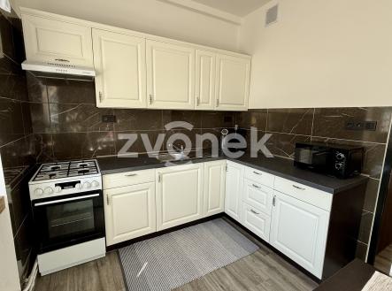 IMG_E7514 | Pronájem bytu, 1+1, 35 m²