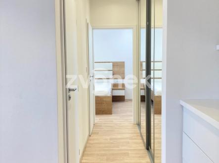 Zvonek_3+1_Budovatelska - 5 of 19 | Pronájem bytu, 3+1, 69 m²