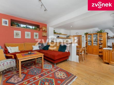 3 | Prodej - dům/vila, 312 m²