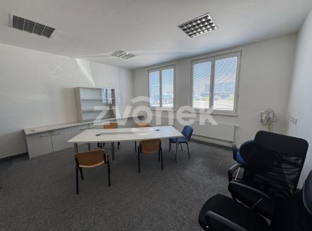 IMG_5540 | Pronájem - kanceláře, 38 m²