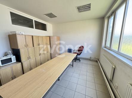 IMG_5543 | Pronájem - kanceláře, 38 m²