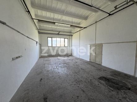 IMG_5526 | Pronájem - komerční objekt, sklad, 90 m²