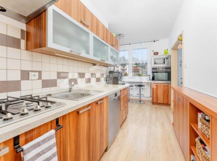 Pronájem bytu, 3+kk, 80 m²