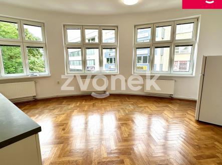 1_7943912 | Pronájem bytu, 3+kk, 71 m²