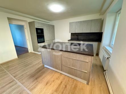 IMG_5937 | Pronájem bytu, 2+kk, 63 m²