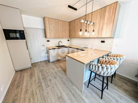 IMG_20260630_141424 | Pronájem bytu, 1+kk, 37 m²