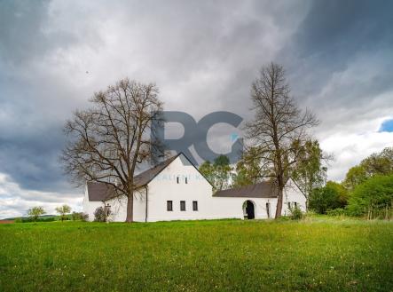 Prodej - dům/vila, 1 156 m² obrázek