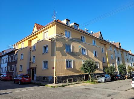 Pronájem bytu, 1+kk, 36 m²