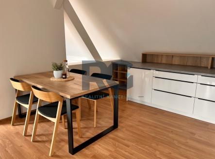 foto: 2 | Pronájem bytu, 2+kk, 90 m²