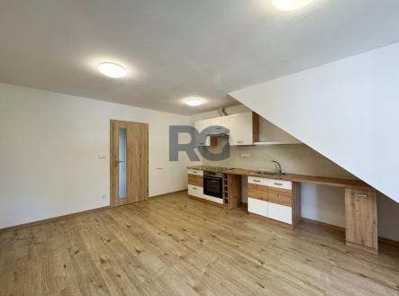 Pronájem bytu, 2+kk, 59 m² obrázek