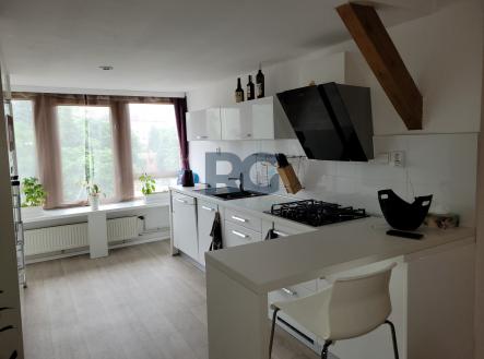 foto: 2 | Pronájem bytu, 2+kk, 67 m²