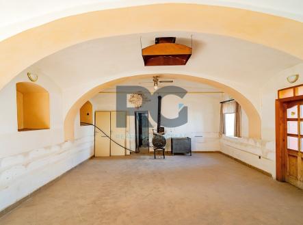 foto: 1 | Prodej - obchodní prostor, 140 m²