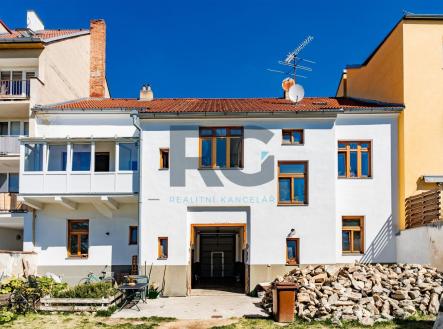 foto: 2 | Prodej - nájemní dům, 568 m²