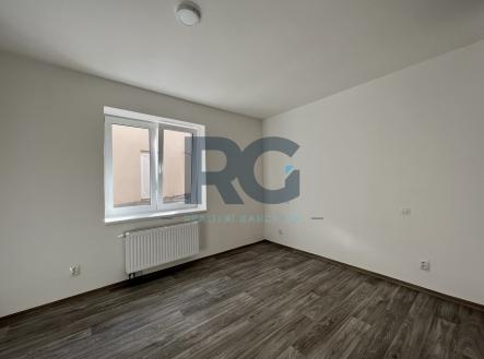 foto: 1 | Pronájem bytu, 2+kk, 39 m²