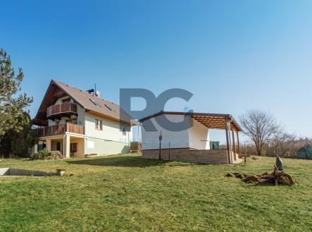 foto: 1 | Prodej - dům/vila, 220 m²