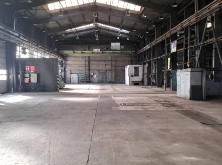 prumyslovy-areal-pardubice-pronajem-skladovych-prostor | Pronájem - komerční objekt, sklad, 2 200 m²