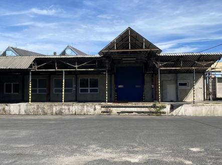 prumyslovy-areal-zatec-pronajem-skladovych-prostor | Pronájem - komerční objekt, sklad, 2 000 m²