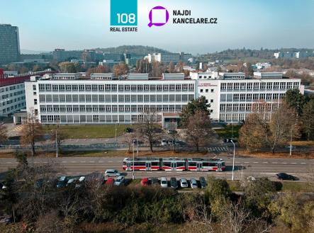 Pronájem - kanceláře, 1 385 m² obrázek