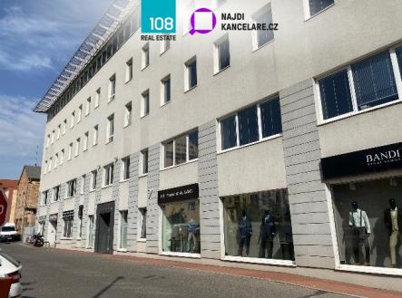 Pronájem - kanceláře, 394 m² obrázek