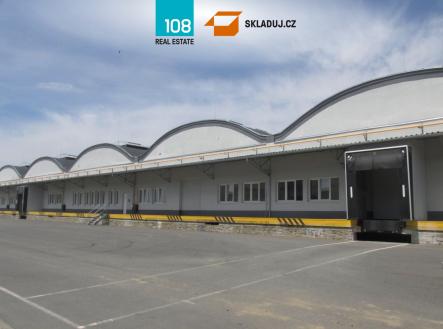 prumyslovy-areal-rousinov-pronajem-skladovych-prostor | Pronájem - komerční objekt, sklad, 1 464 m²
