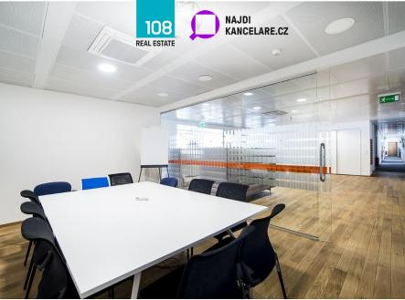 Pronájem - kanceláře, 2 087 m²