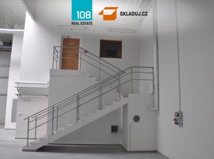 Průmyslový areál Plzeň, pronájem skladových prostor | Pronájem - komerční objekt, sklad, 900 m²