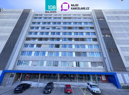 Pronájem - kanceláře, 561 m² obrázek