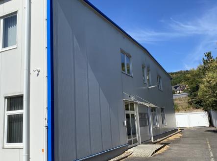 prumyslovy-areal-lodenice-pronajem-skladovych-prostor | Pronájem - komerční objekt, sklad, 1 000 m²