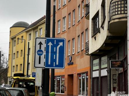 Pronájem - kanceláře, 31 m²