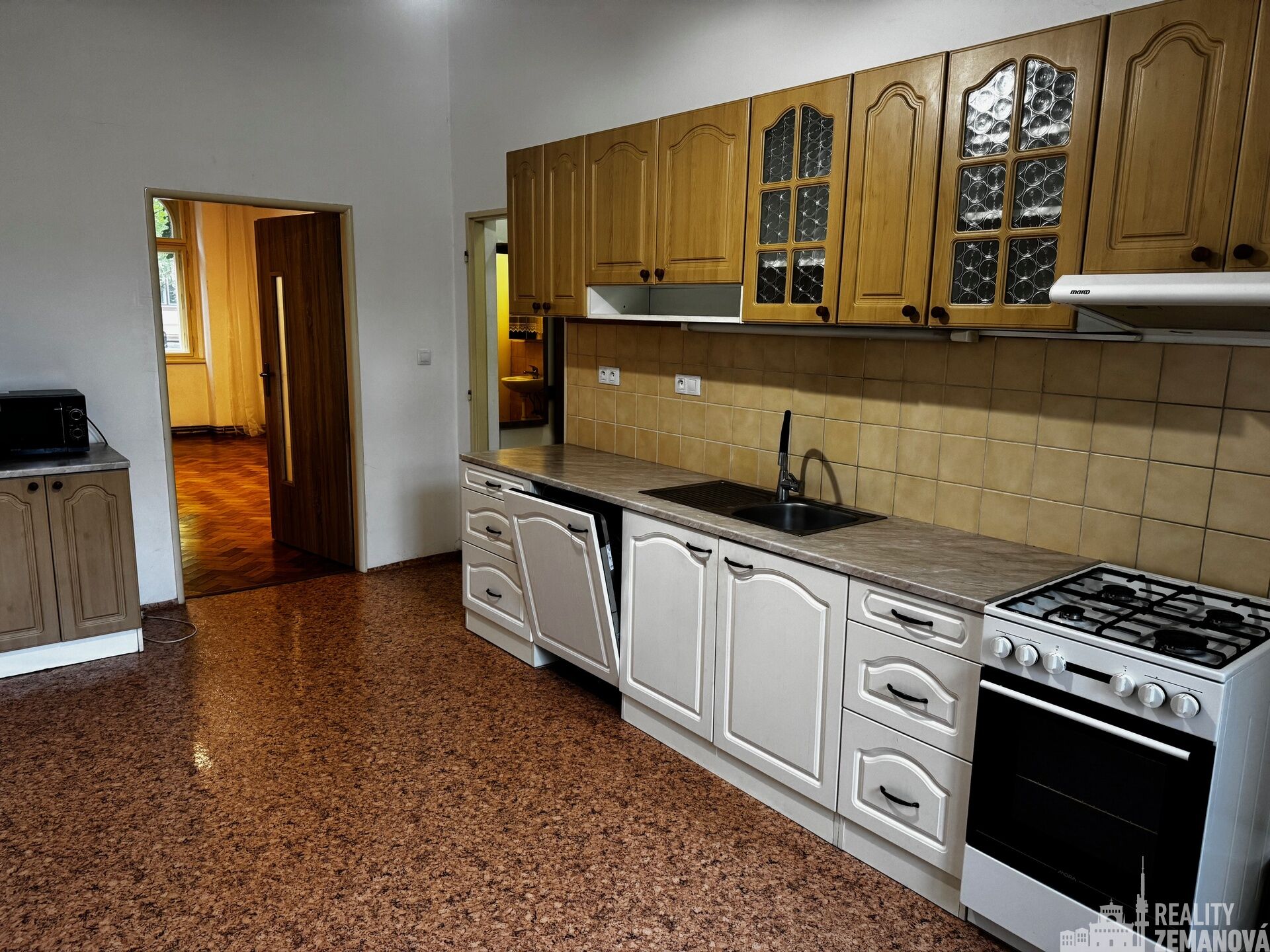 K pronájmu hezký byt 2+1 (63 m²) v atraktivní lokalitě na rozhraní Vršovic a Vinohrad