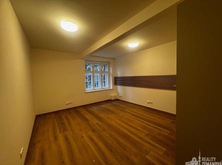 Pronájem bytu, 2+kk, 36 m²