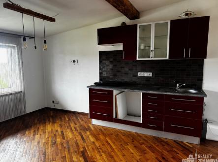 Pronájem bytu, 1+kk, 37 m²