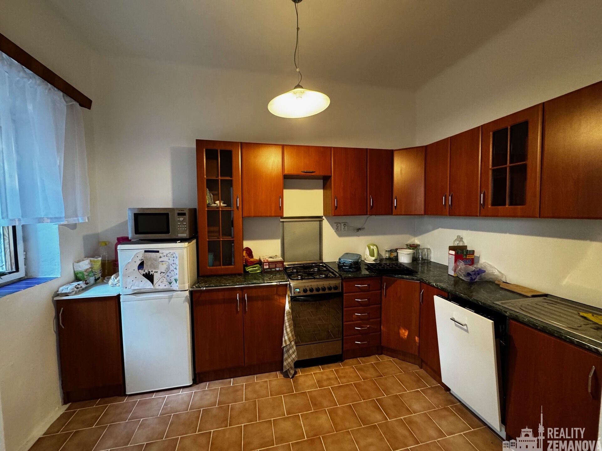 K dlouhodobému pronájmu rodinný dům 5+1 na Spořilově – Roztylské sady