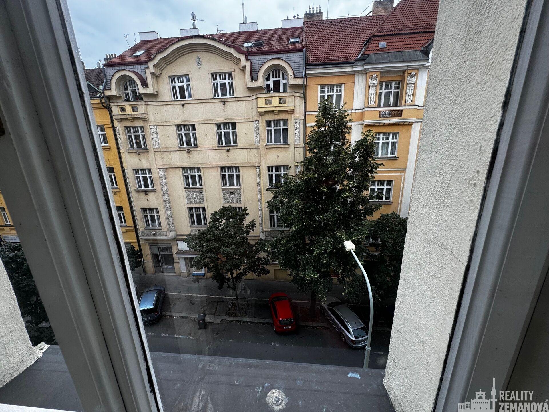 Pronájem bytu 1+1, 47,32 m2, přímo u náměstí Jiřího z Poděbrad, Řipská, P-3