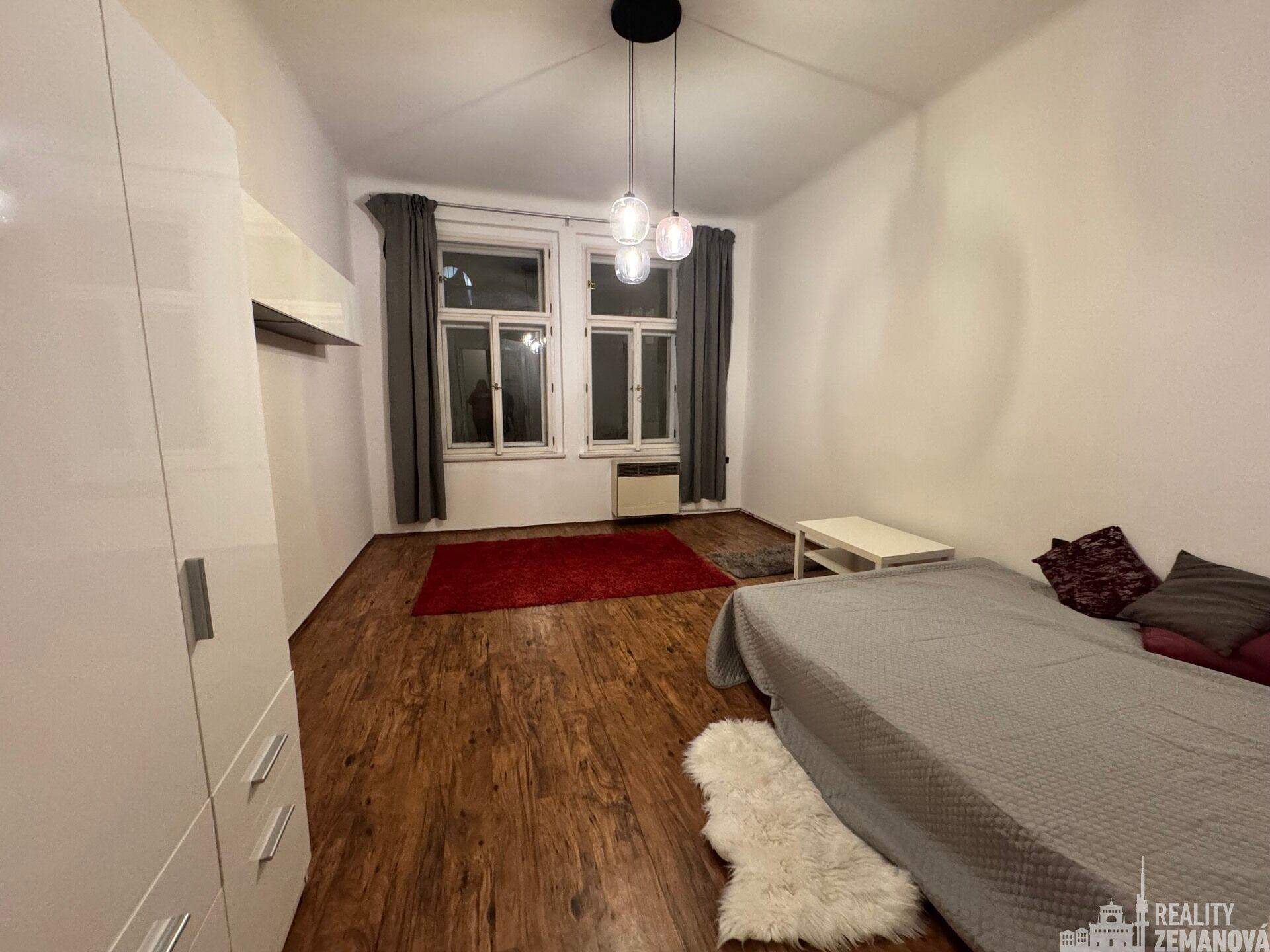 Pronájem bytu 1+1, 47,32 m2, přímo u náměstí Jiřího z Poděbrad, Řipská, P-3