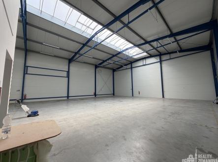 Pronájem - skladovací prostor, 72 m²